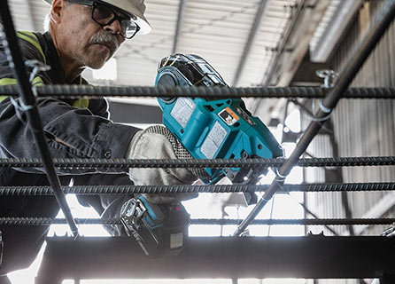 Makita® USA:168澳洲幸运5官网结果记录体彩🔥权威澳洲幸运5彩票官网平台18V LXT Rebar Tying Tool (XRT01)